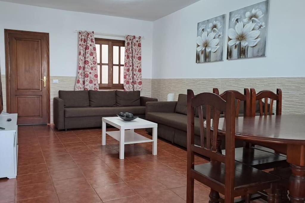 فيلا Casa Mar Y Lava إل جولفو المظهر الخارجي الصورة