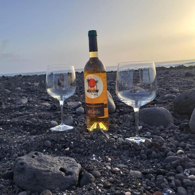 فيلا Casa Mar Y Lava إل جولفو المظهر الخارجي الصورة